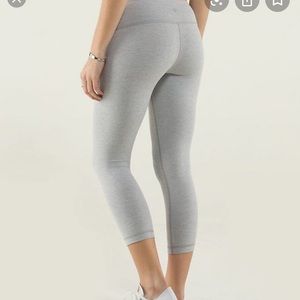 Lululemon Wunder Under Crop - Rare Find